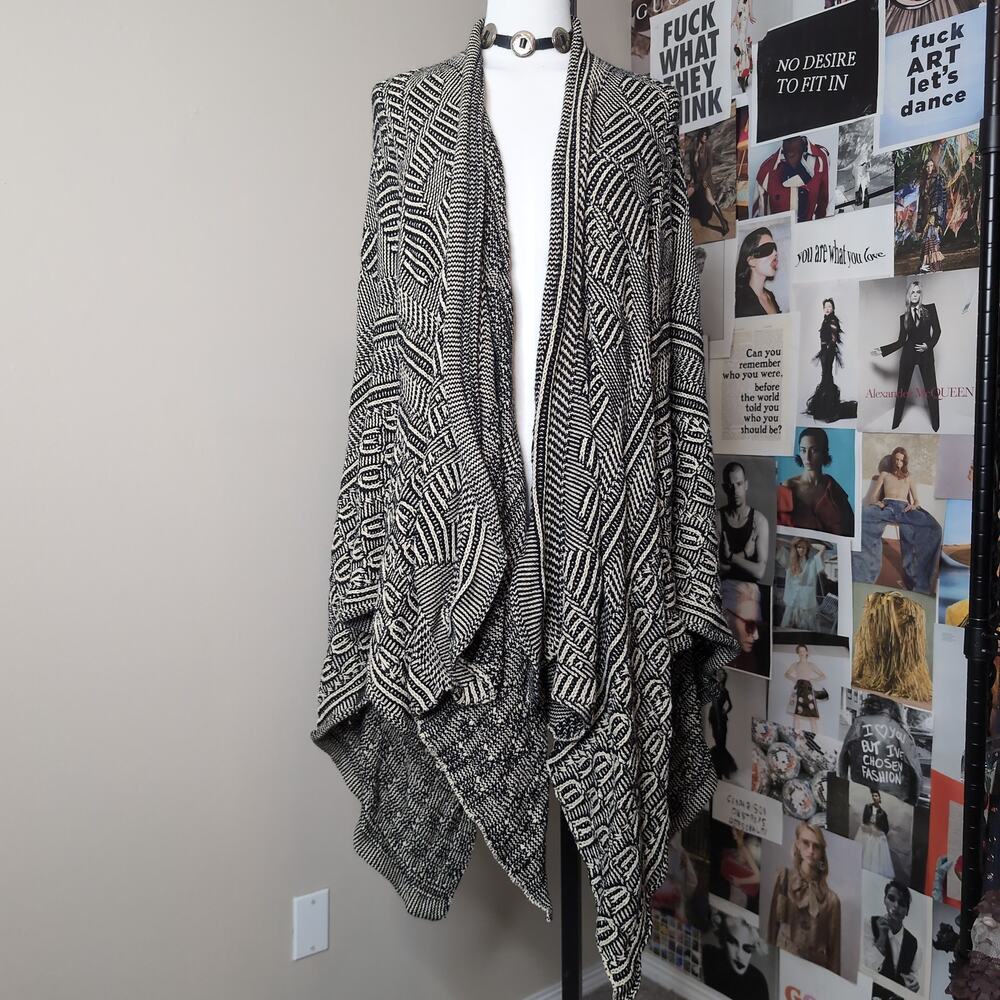 Geometric Knit Cozy Boho Draped Cardigan